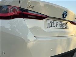 بی ئێم دەبڵیو i4